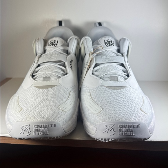 Adidas D.O.N. Issue 3 Cloud White Men’s Size 14 Basketball Sneakers main image 15